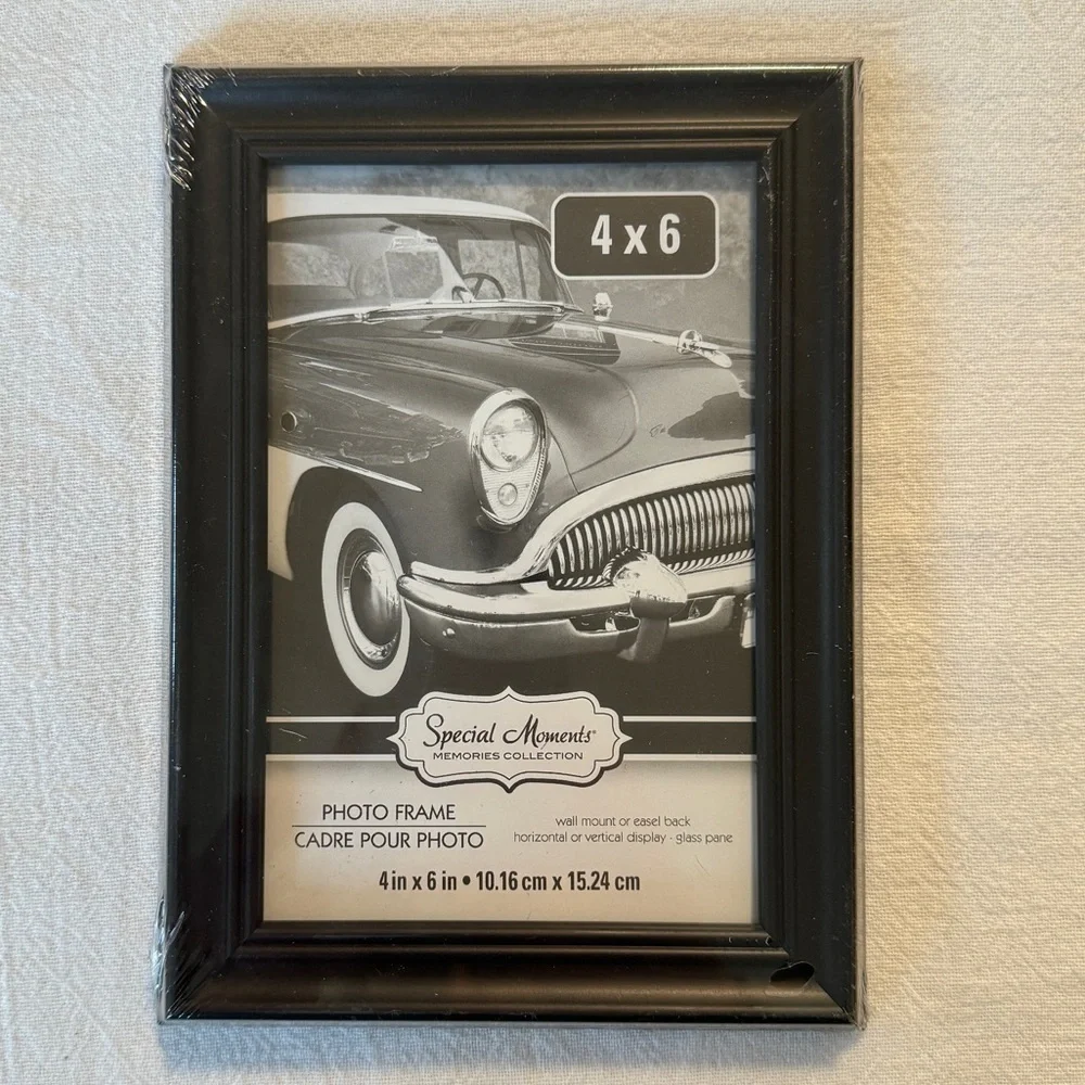 Black 4” x 6” Picture Frame